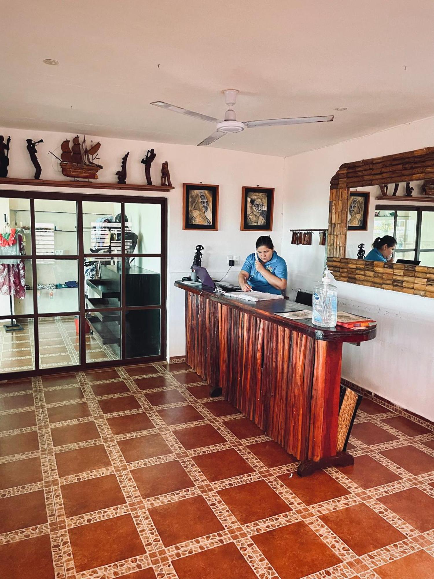 Posada El Perico Marinero Rio Lagartos Luaran gambar